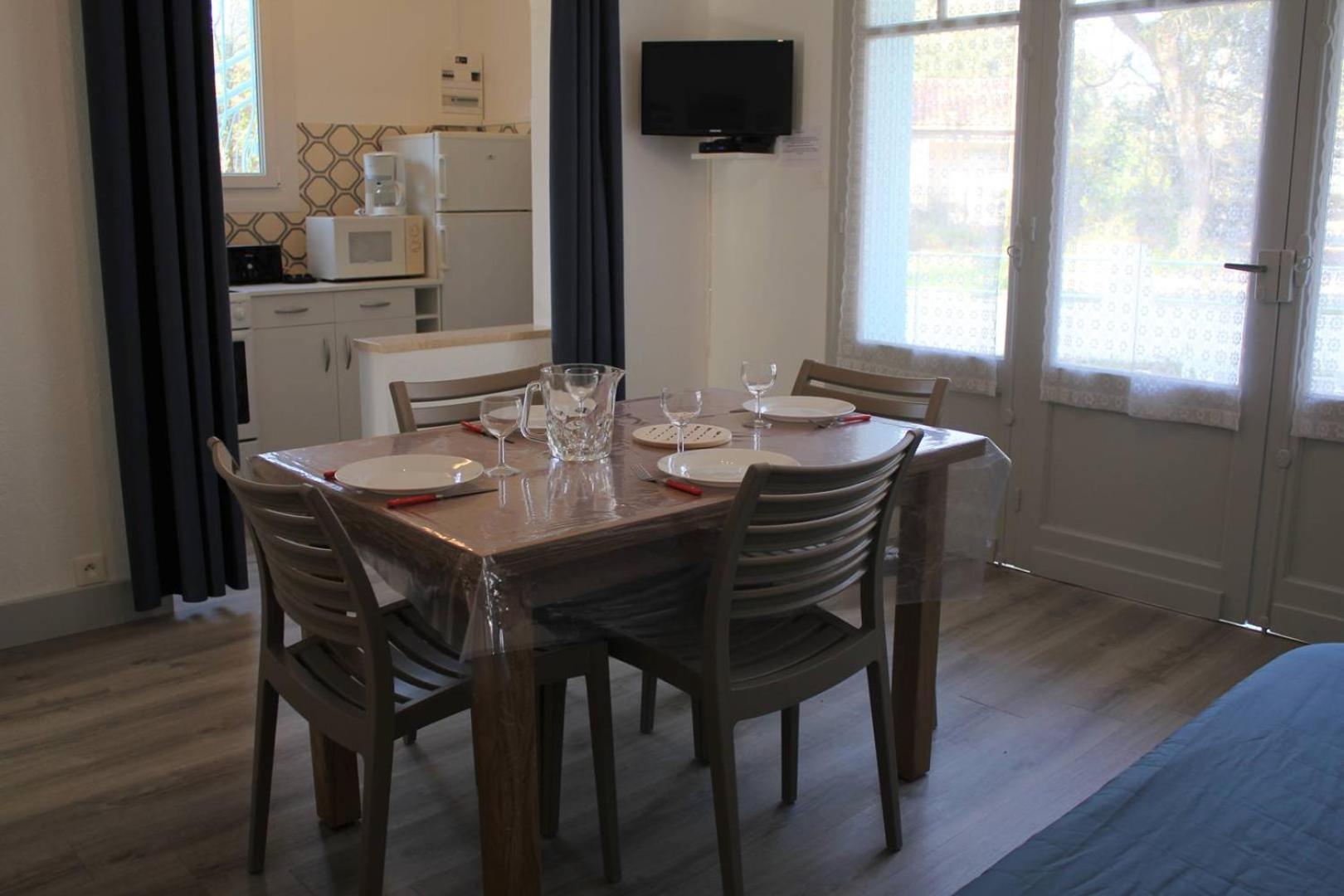 Ronce-Les-Bains - Appartement Rez-De-Chaussee Droit - 90M De La Plage Luaran gambar
